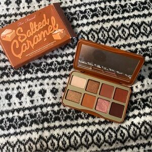 Too faced eyeshadow palette